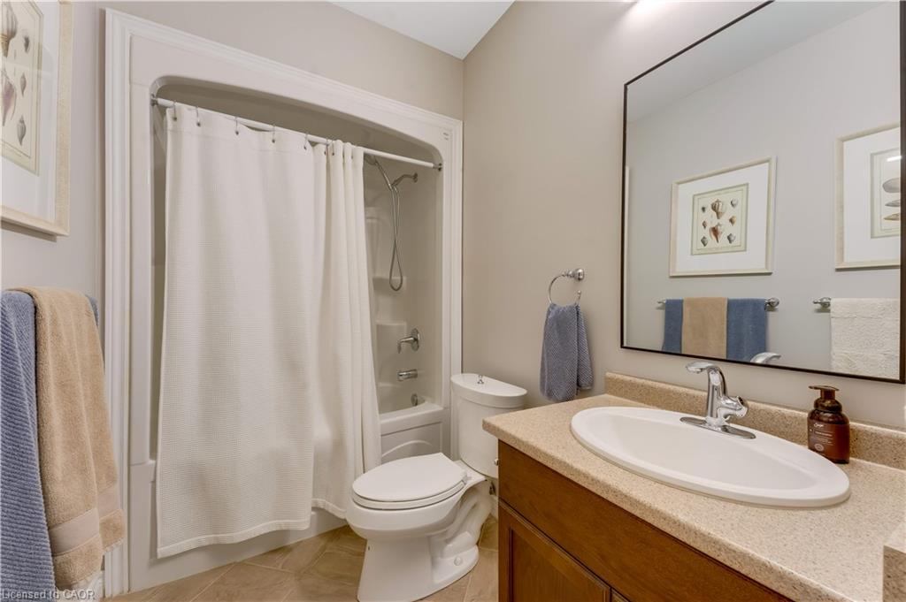 213 Edgewater Crescent Property Photo 36