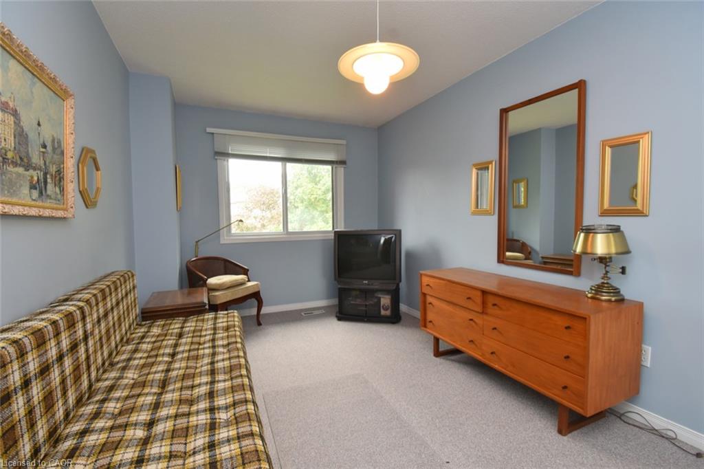 102-4165 Fieldgate Drive Property Photo 27