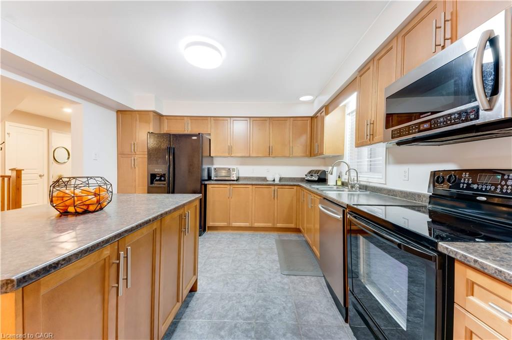 143 Riehm Street Property Photo 10