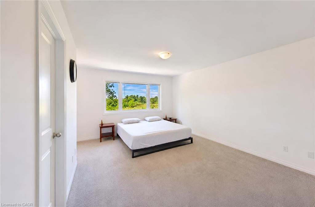35-135 Hardcastle Drive Property Photo 19