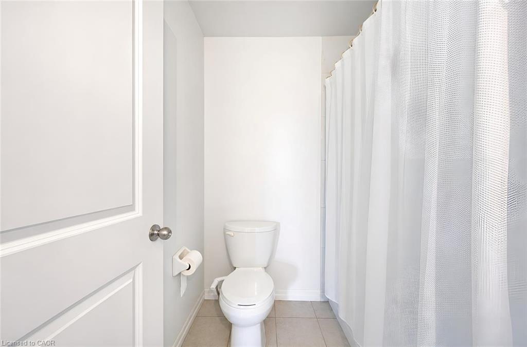 35-135 Hardcastle Drive Property Photo 25