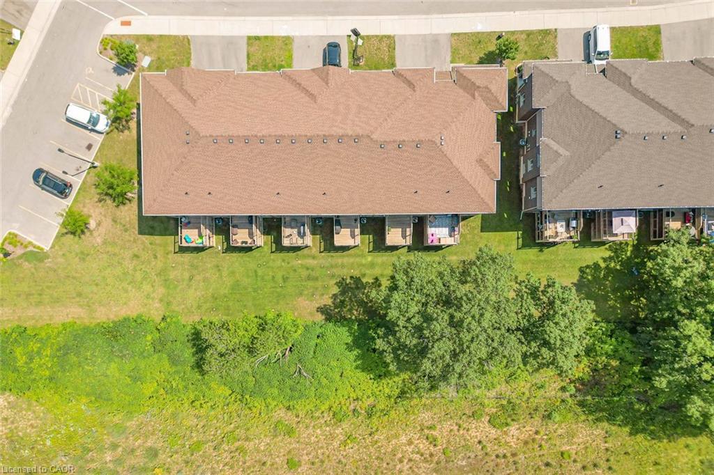 35-135 Hardcastle Drive Property Photo 40
