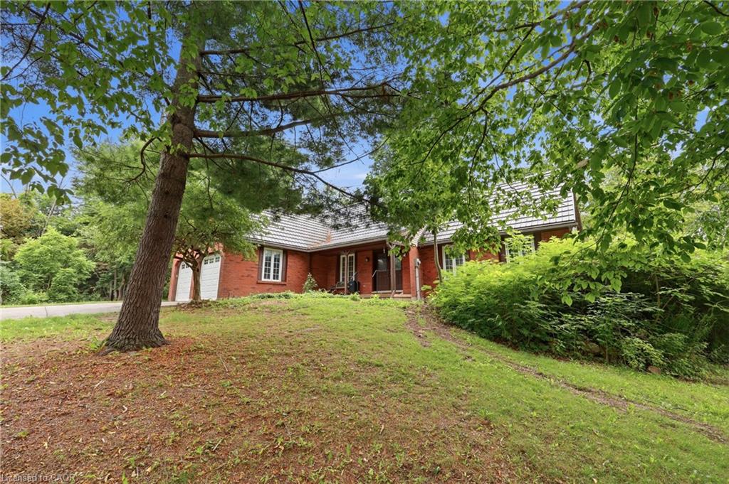 2210 1 Sideroad Property Photo 22