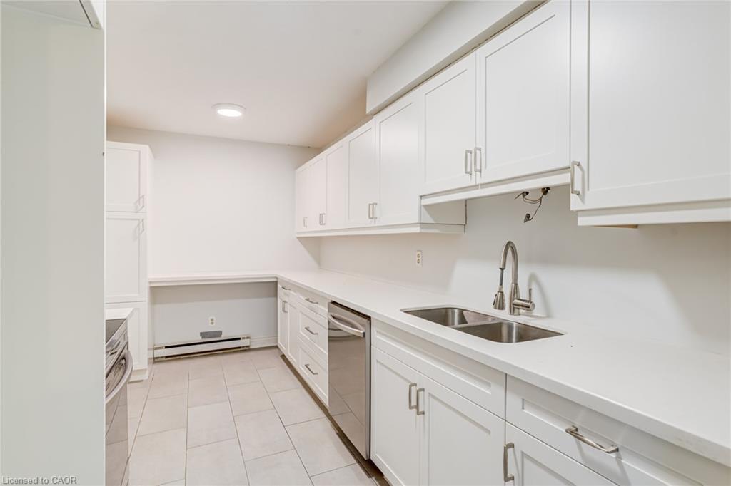 23-5076 New Street Property Photo 13