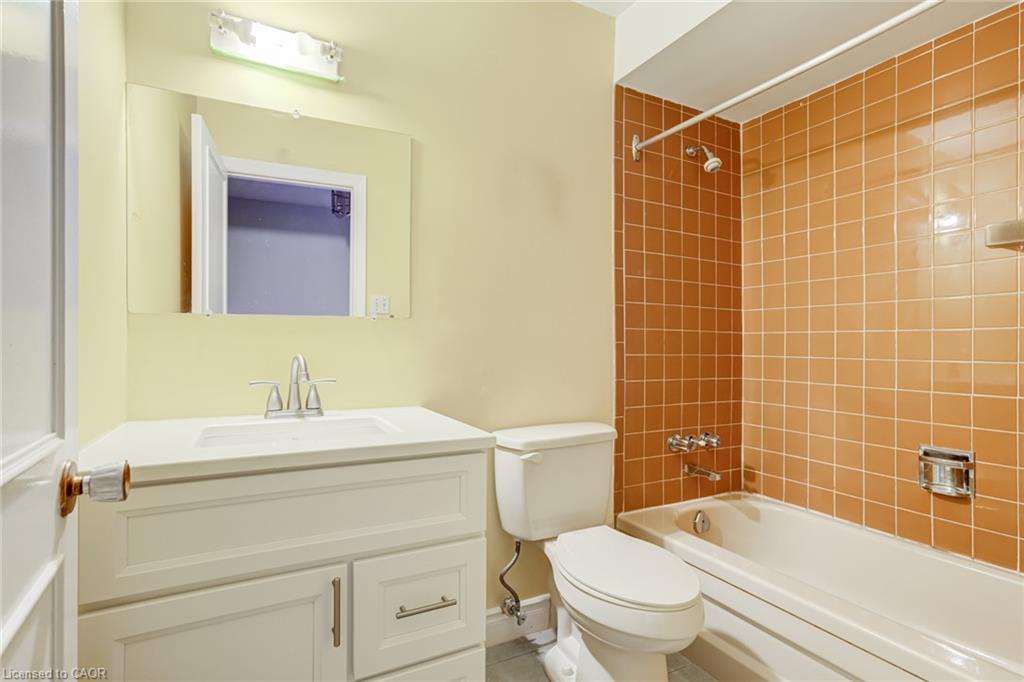 23-5076 New Street Property Photo 29