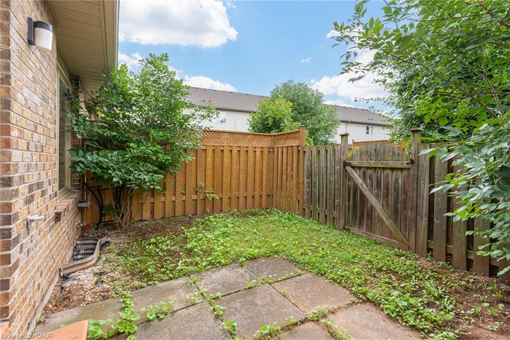 23-5076 New Street Property Photo 39