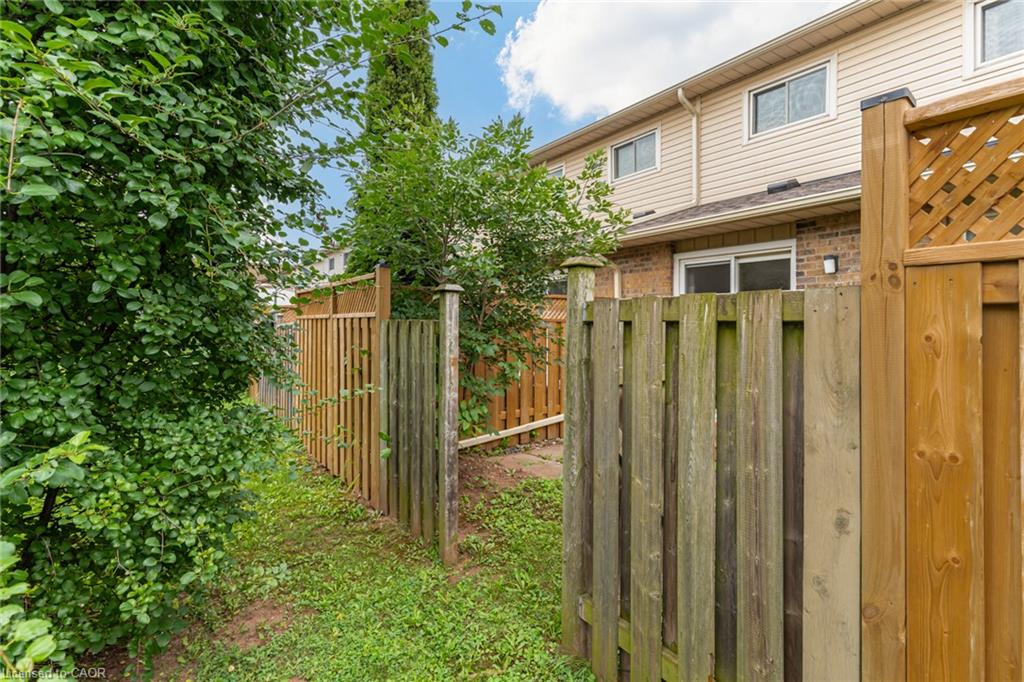 23-5076 New Street Property Photo 43