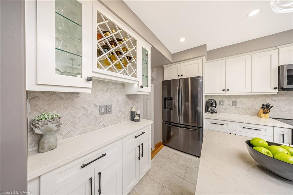 590 Speyer Circle Property Photo 14