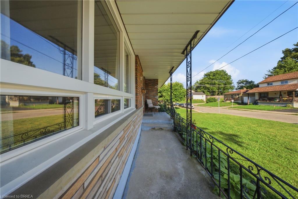 401 Nelson Street Property Photo 5
