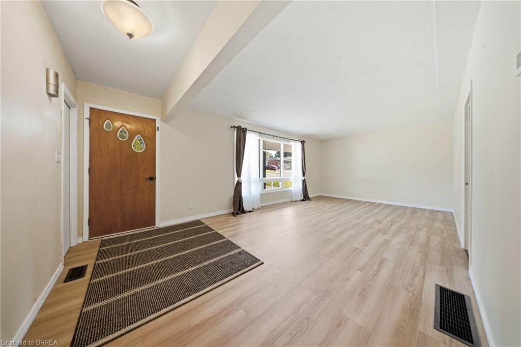 401 Nelson Street Property Photo 9