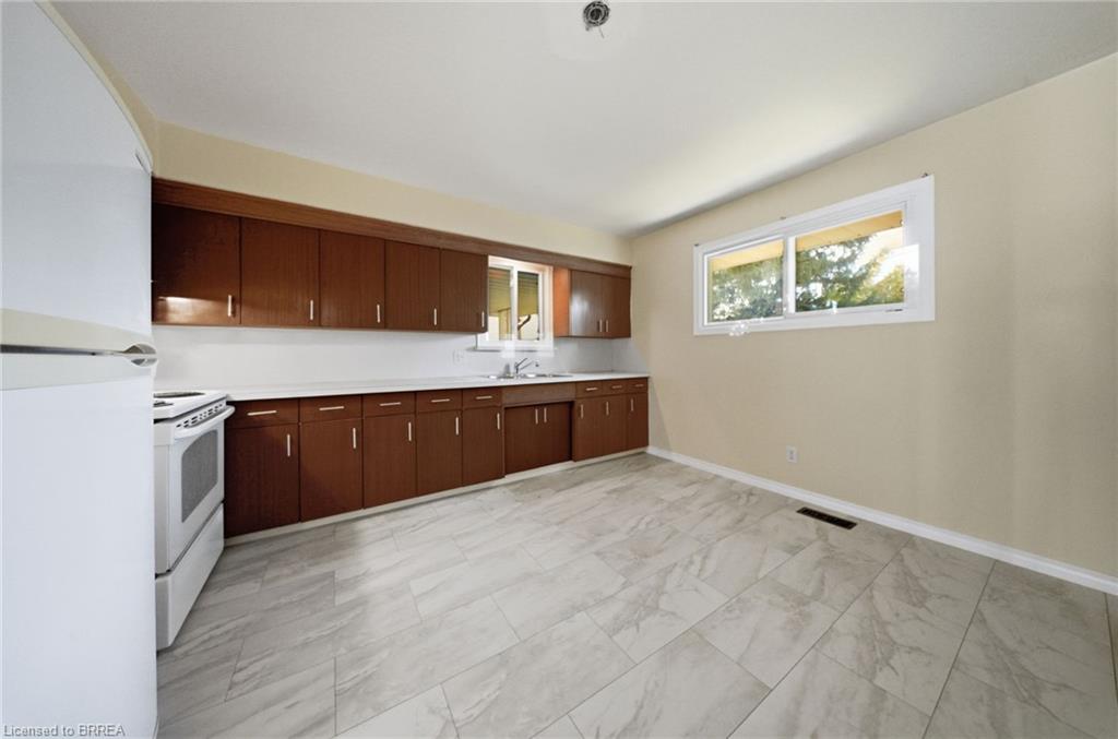 401 Nelson Street Property Photo 11