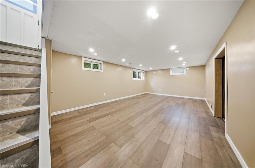 401 Nelson Street Property Photo 20