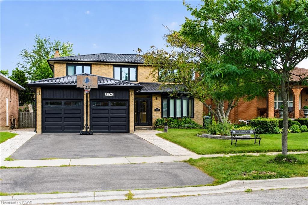 1596 Maple Ridge Drive Property Photo 1