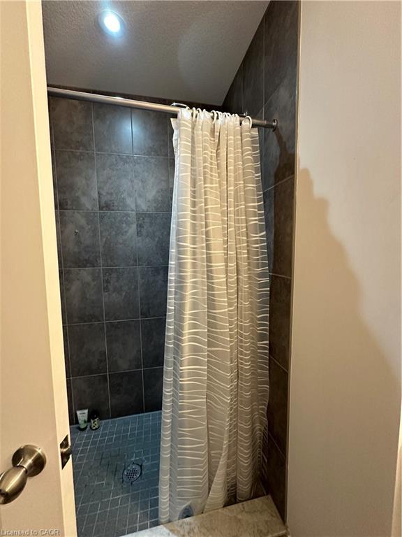 35 Eliza Avenue Property Photo 33