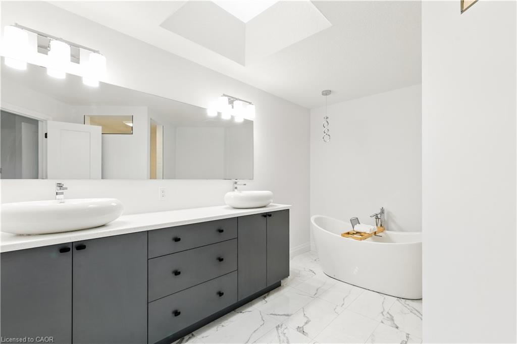 74 Gellert Drive Property Photo 31