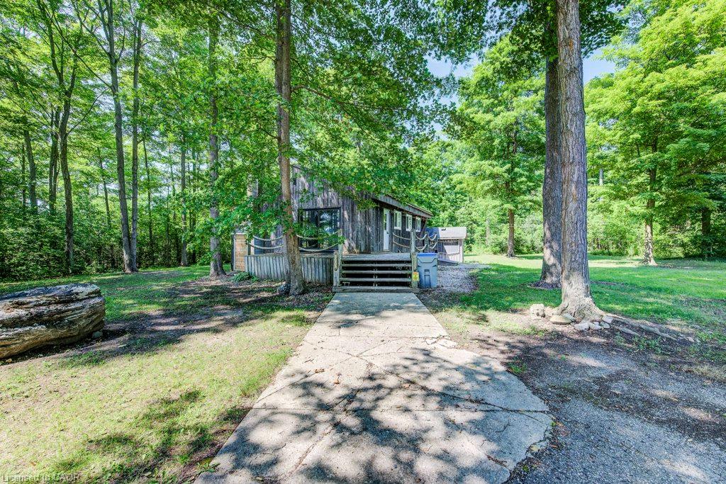 42064 Amberley Road Property Photo 2