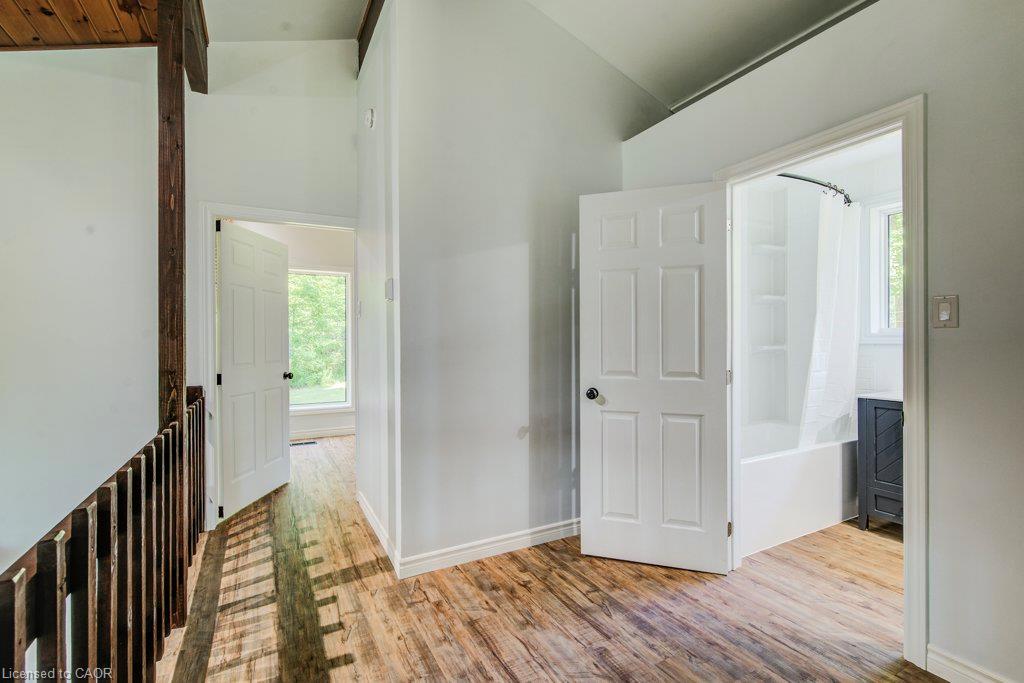 42064 Amberley Road Property Photo 11