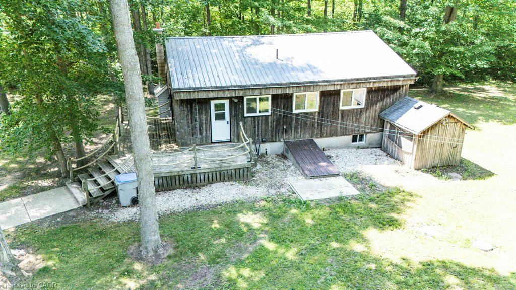 42064 Amberley Road Property Photo 43