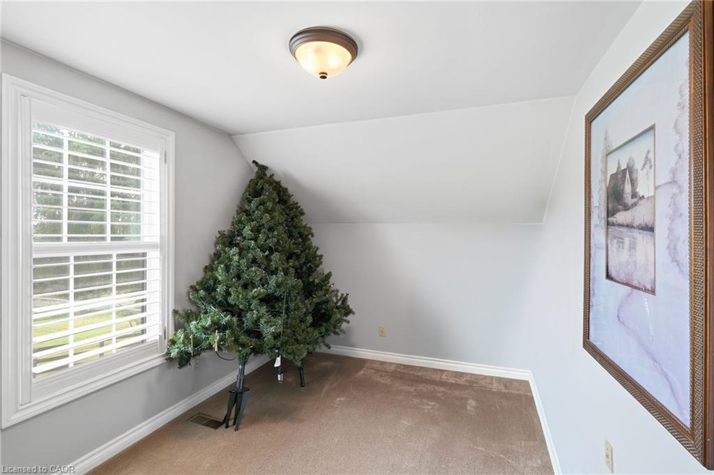 345 Freelton Road Property Photo 33