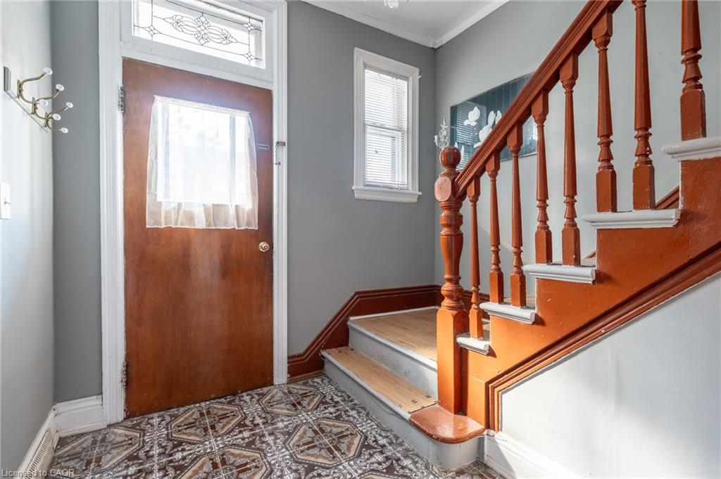 128 Hess Street N Property Photo 5
