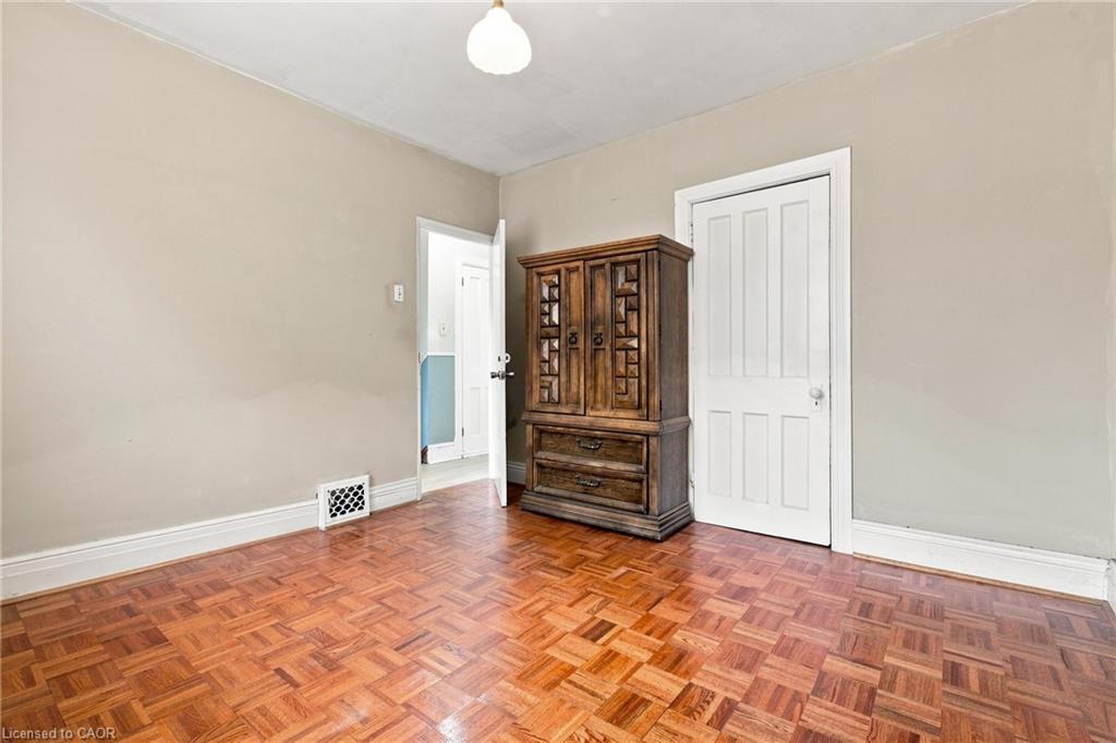 128 Hess Street N Property Photo 20