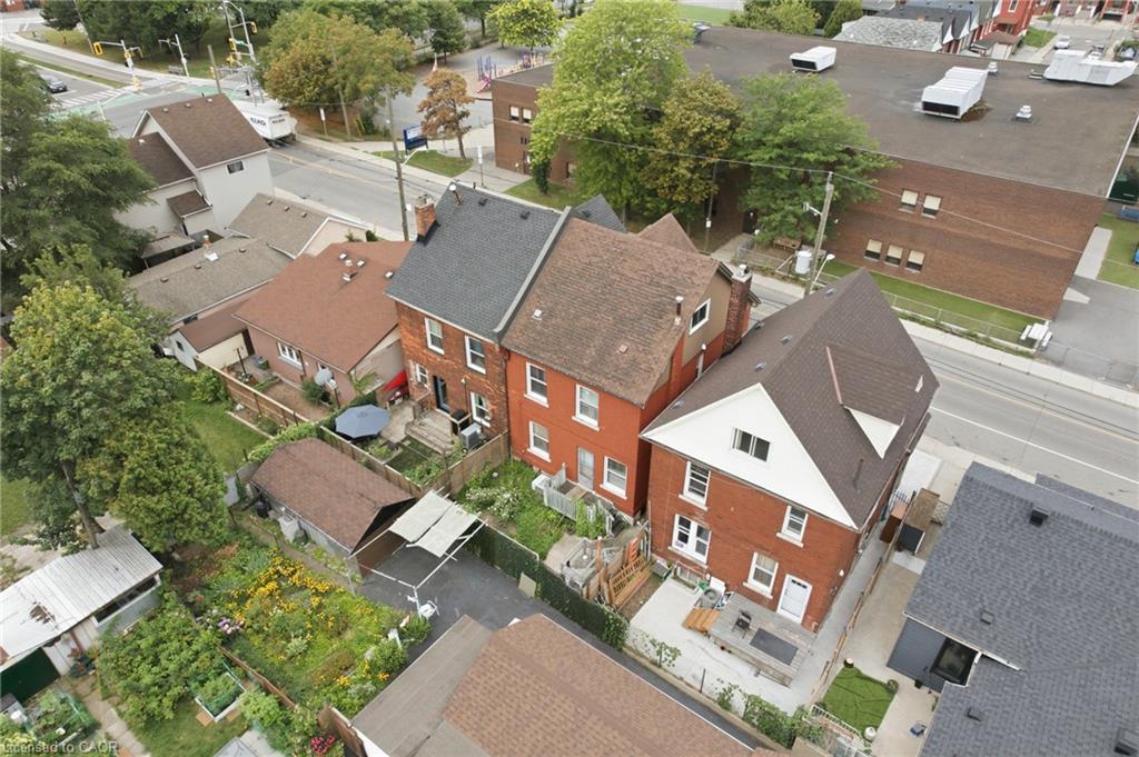 128 Hess Street N Property Photo 38