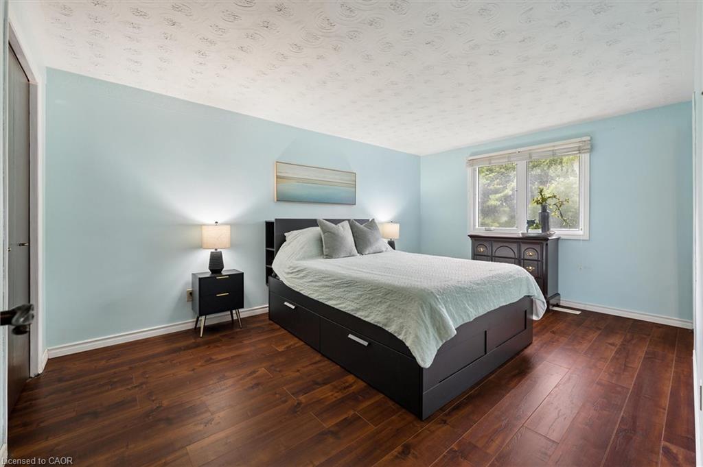 8 Perin Place Property Photo 16