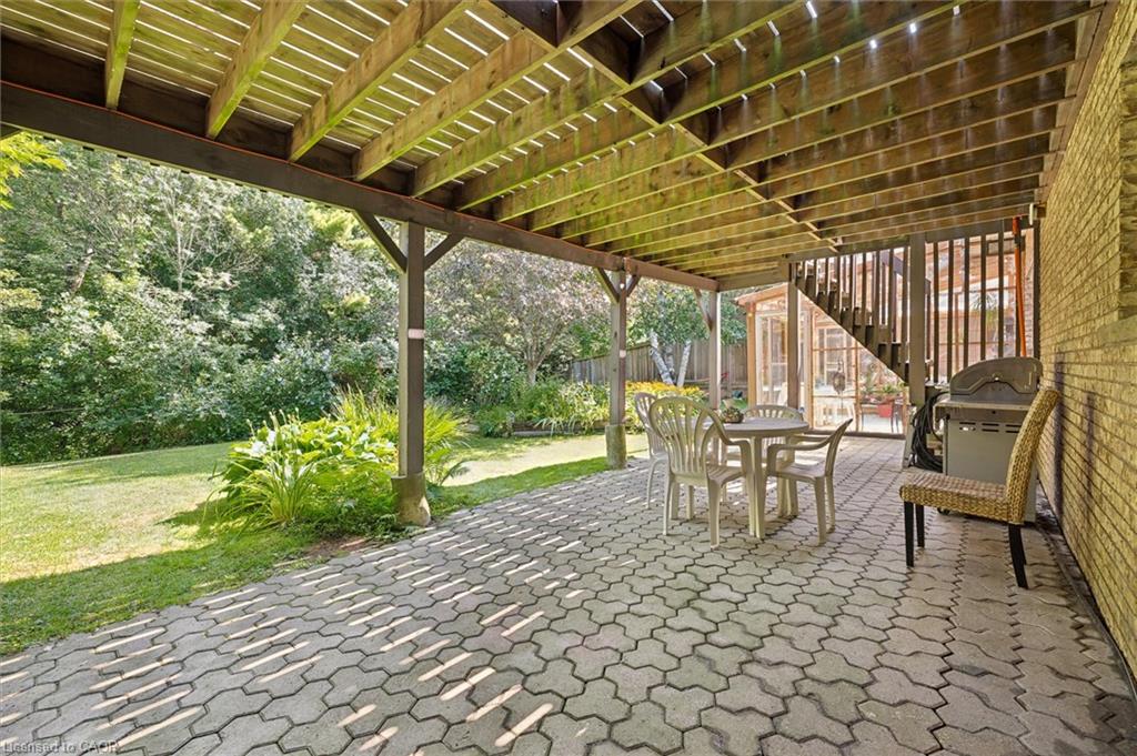 8 Perin Place Property Photo 25