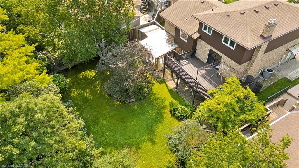 8 Perin Place Property Photo 30