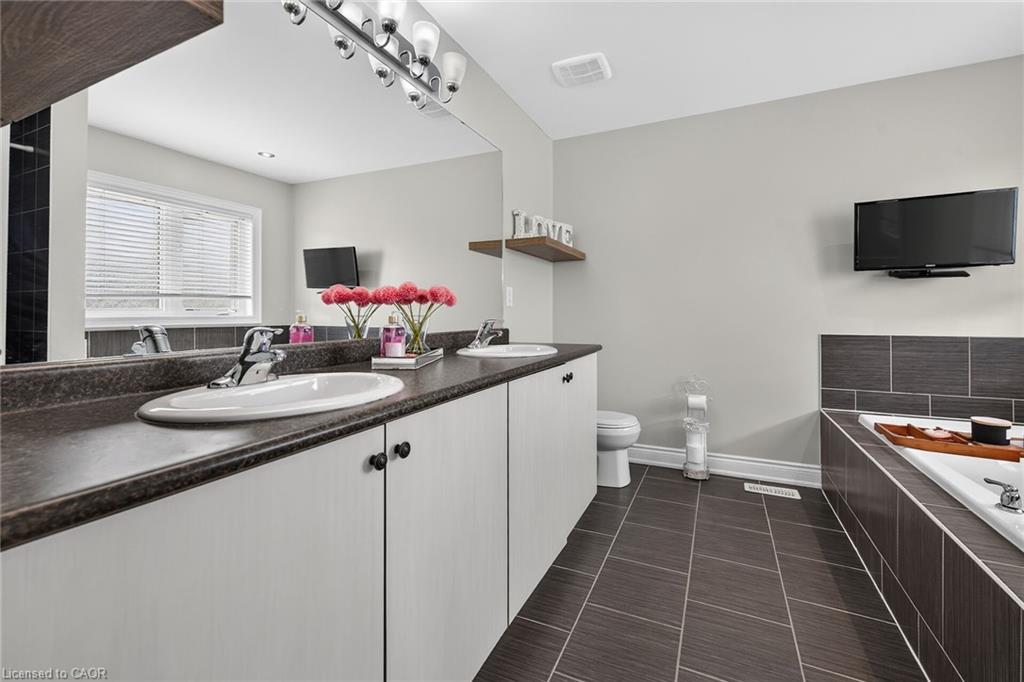 127 Cook Street Property Photo 22
