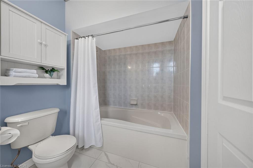 21 Twentyplace Boulevard Property Photo 18