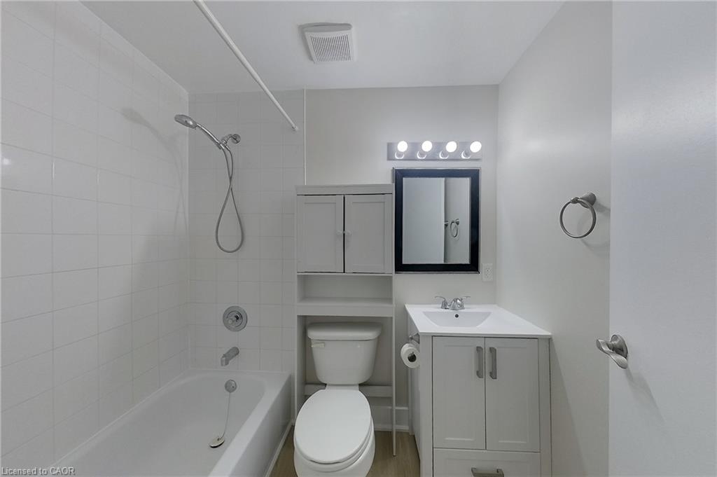 30-35 Breckenridge Drive Property Photo 40