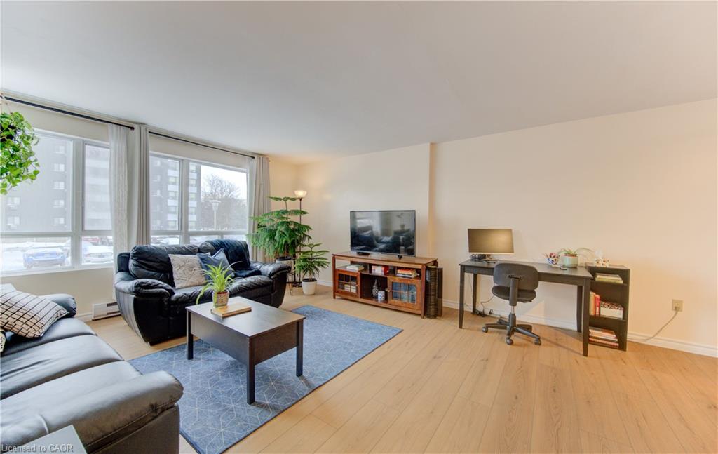 204-65 Highland Crescent Property Photo 5