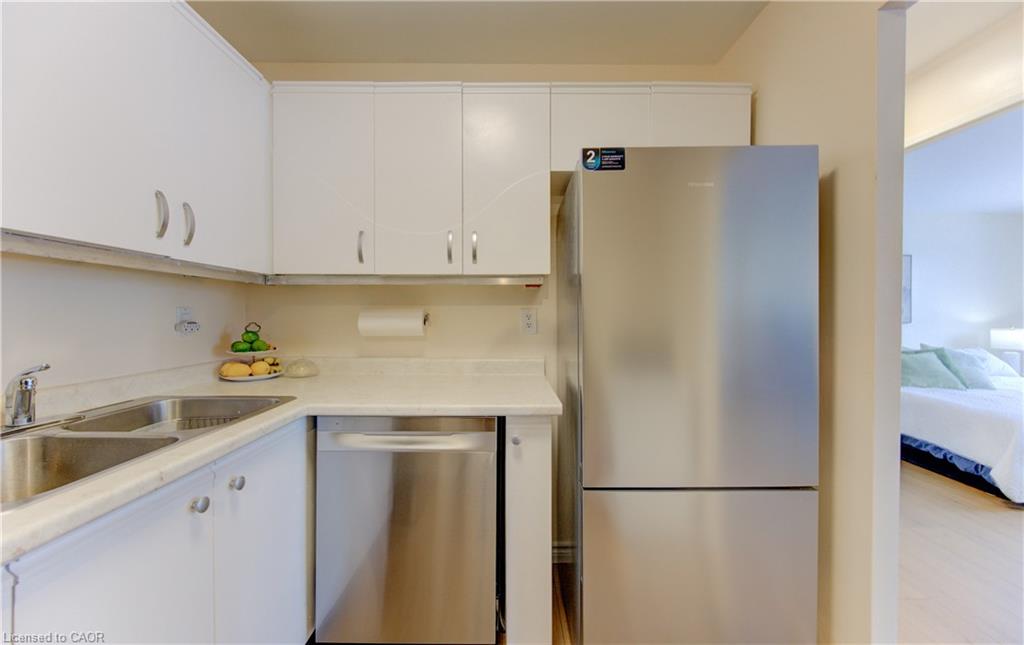 204-65 Highland Crescent Property Photo 12