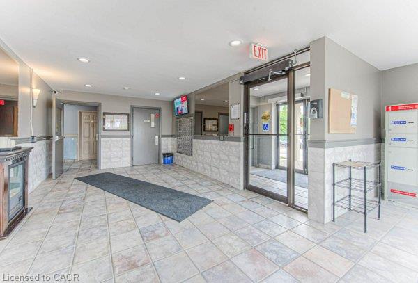 204-65 Highland Crescent Property Photo 20