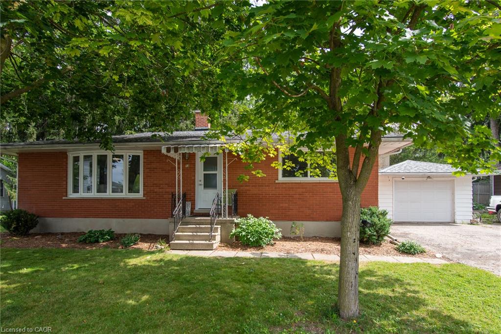 13 Lewis Street Property Photo 2