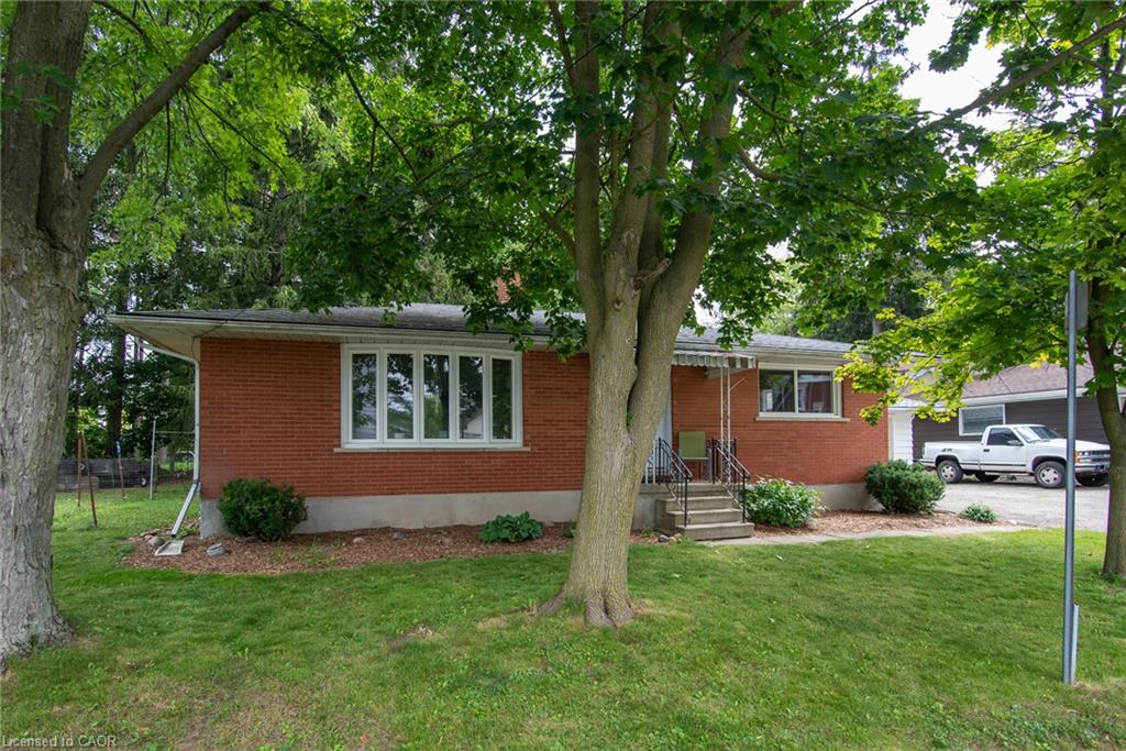 13 Lewis Street Property Photo 3