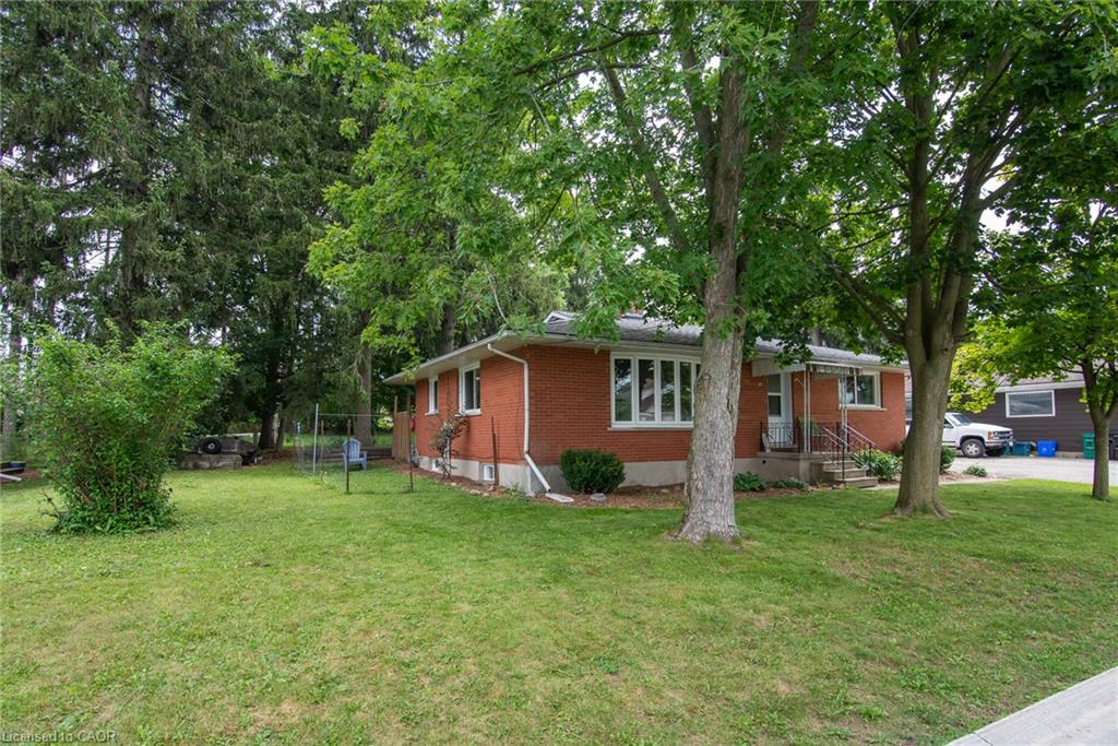 13 Lewis Street Property Photo 4