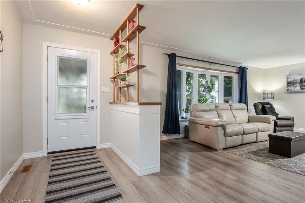13 Lewis Street Property Photo 16