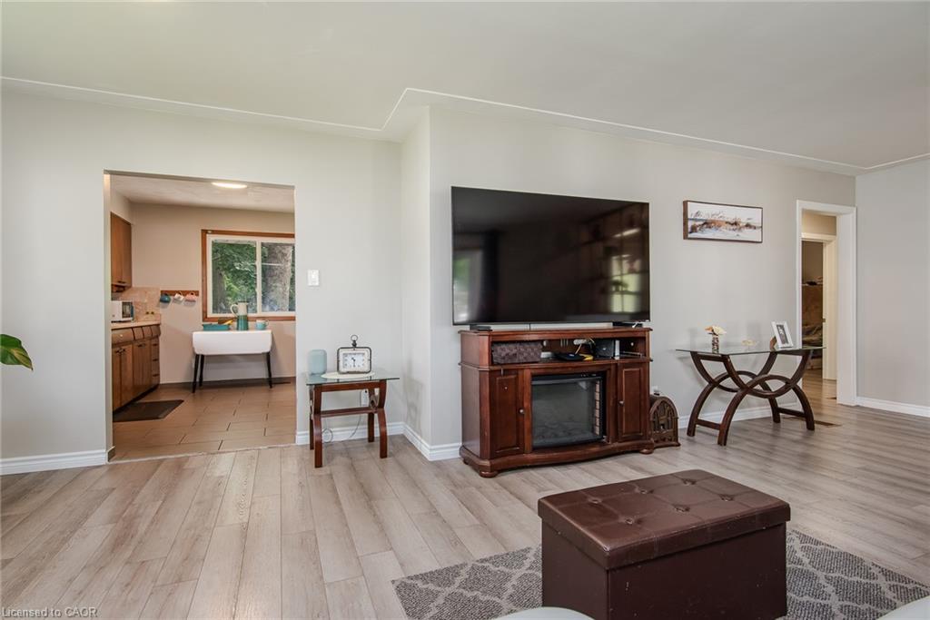 13 Lewis Street Property Photo 23