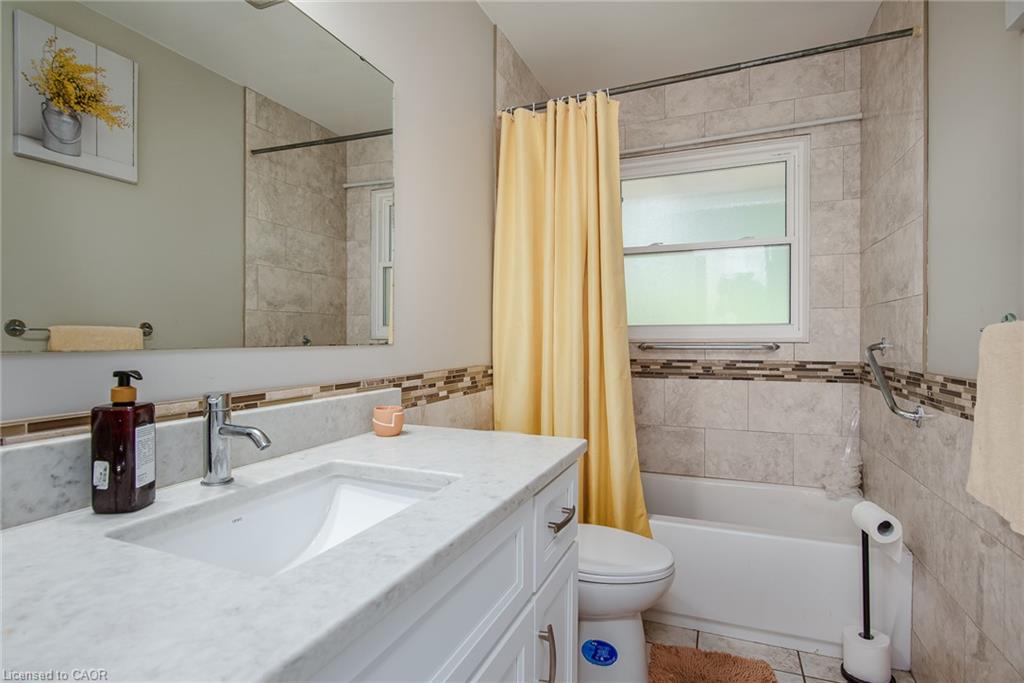 13 Lewis Street Property Photo 33