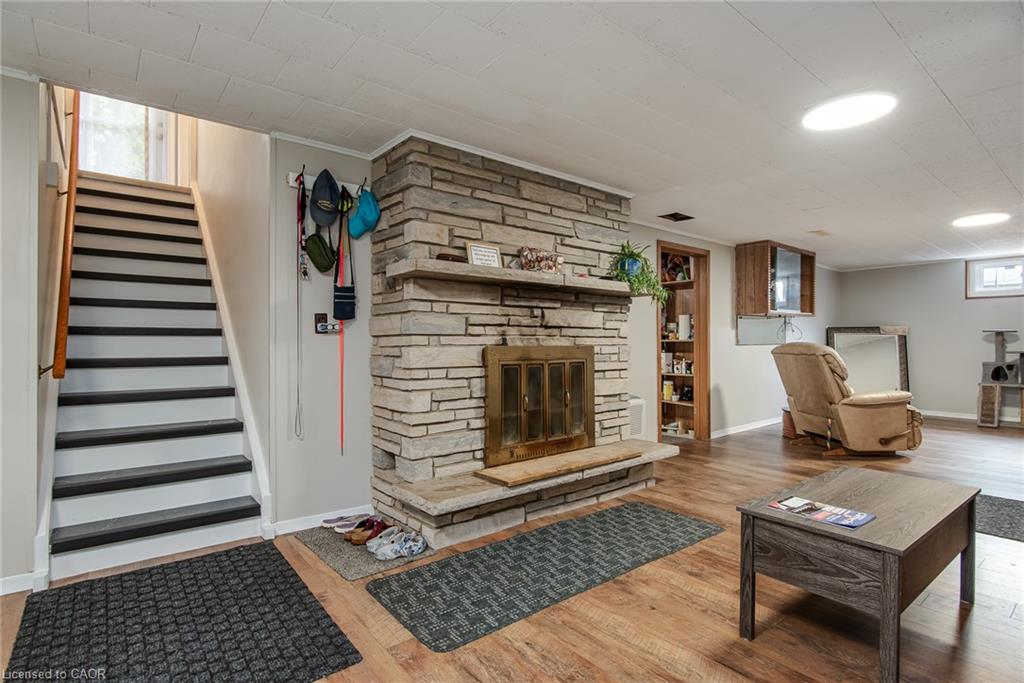 13 Lewis Street Property Photo 39