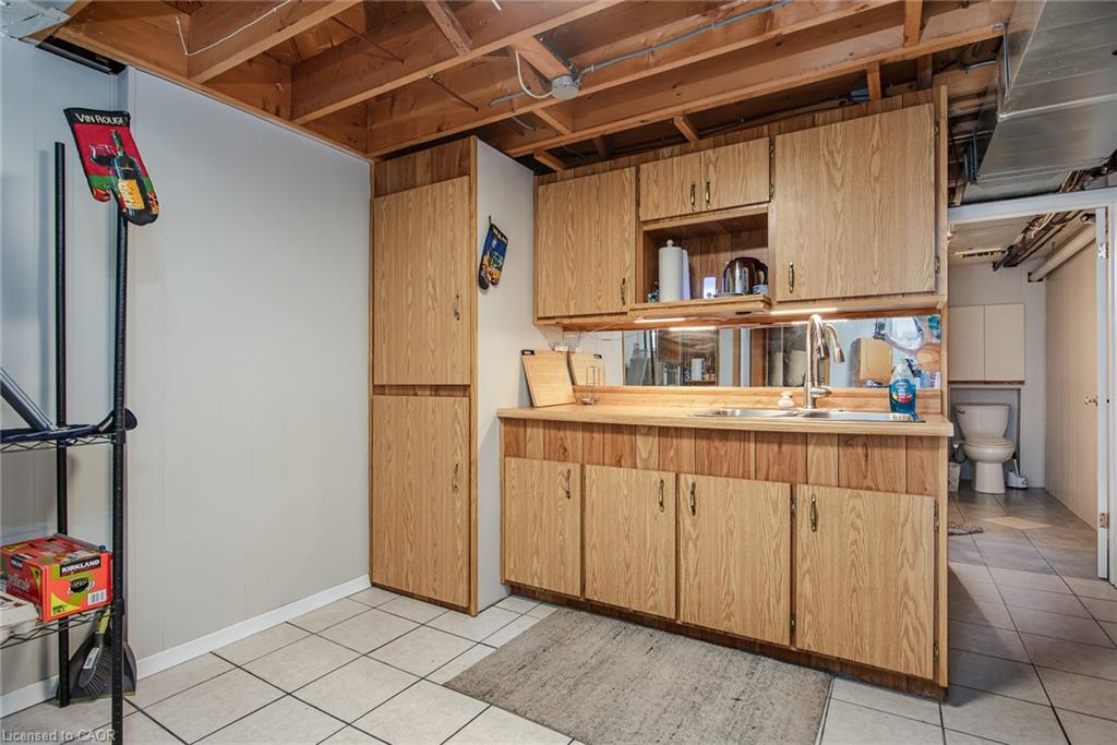 13 Lewis Street Property Photo 48