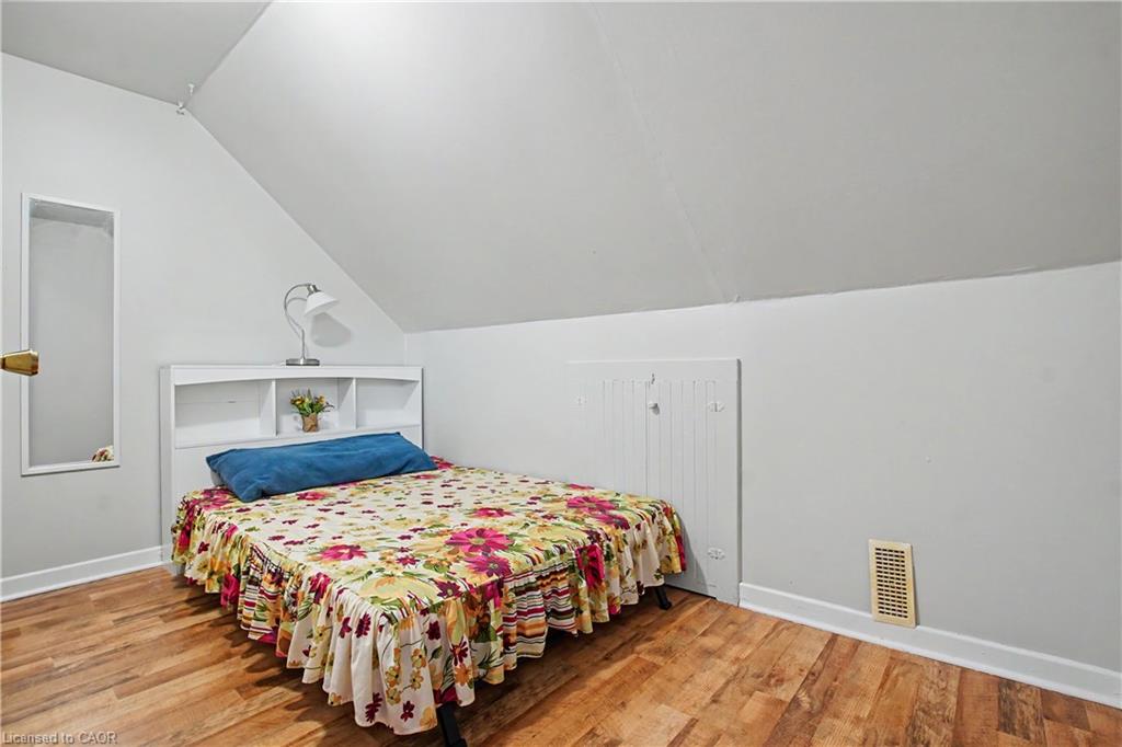 16 Mercer Road Property Photo 18