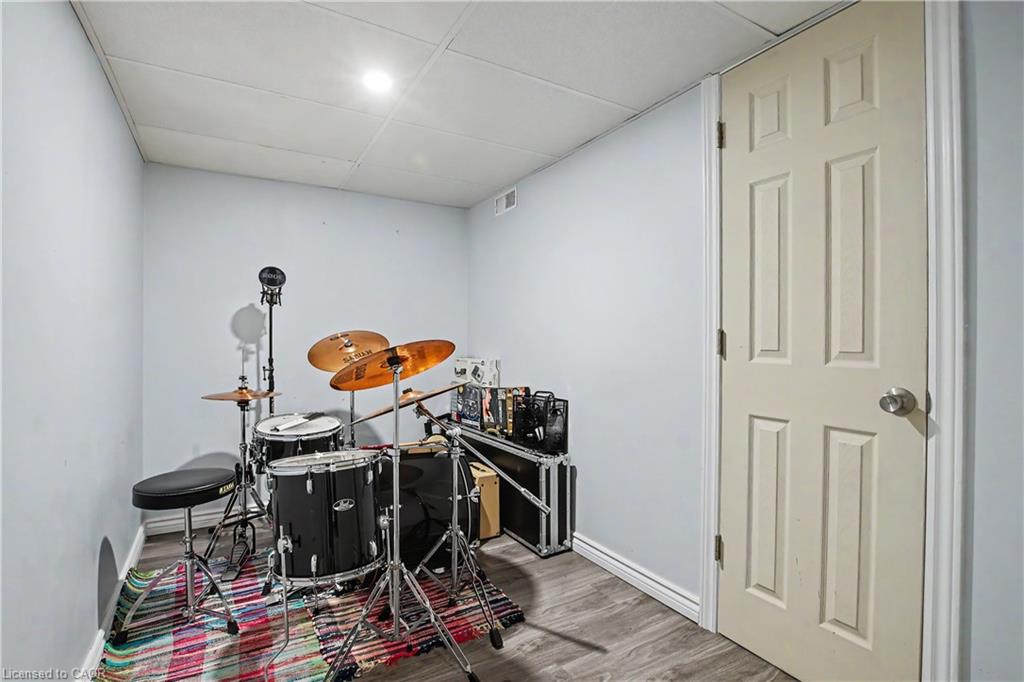 16 Mercer Road Property Photo 26
