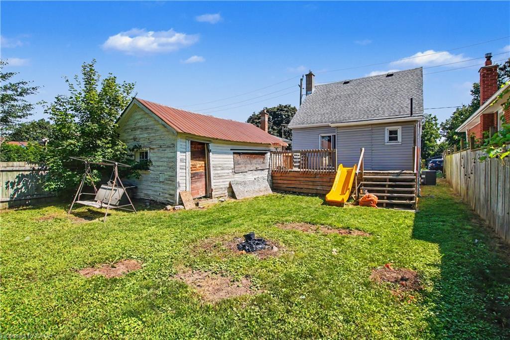 16 Mercer Road Property Photo 28