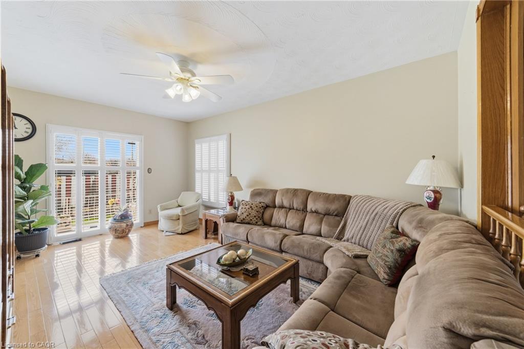 546 Dicenzo Drive Property Photo 17