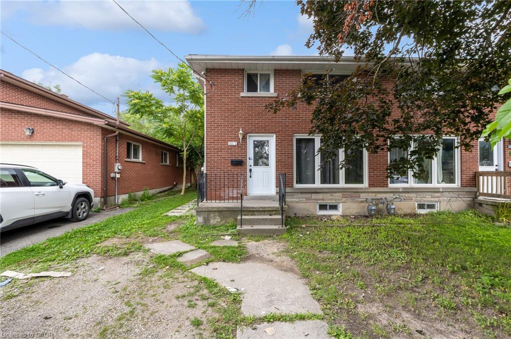 203b Erb Street Property Photo 2