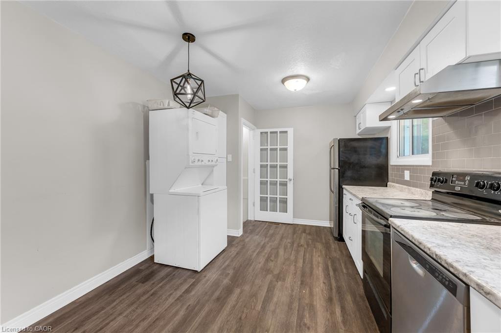 203b Erb Street Property Photo 12