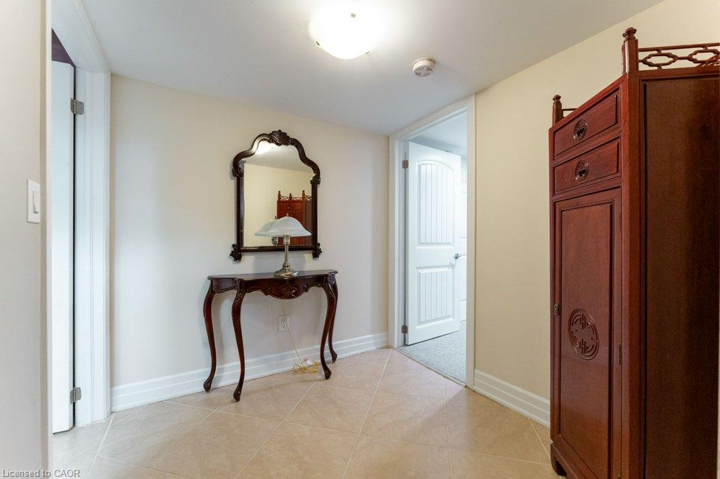 85 Aird Court Property Photo 35